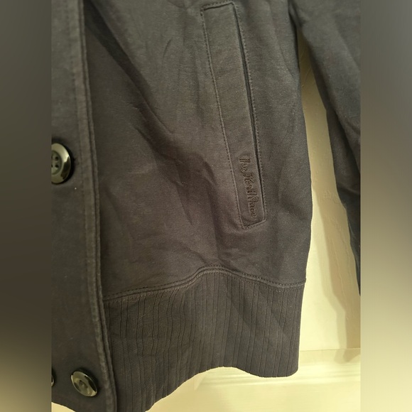 ⭐️ North Face Hooded Jacket with Button Detail ⭐️ - Picture 3 of 11